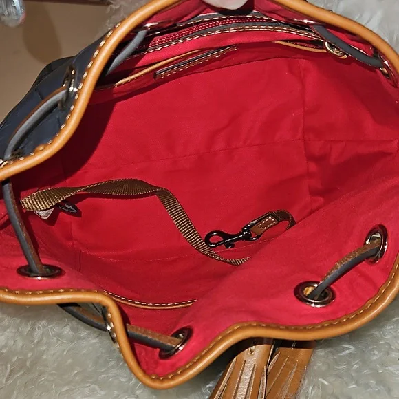 Dooney & Bourke Blue Croc Drawstring Bag & Matching Wristlet - Picture 4 of 12